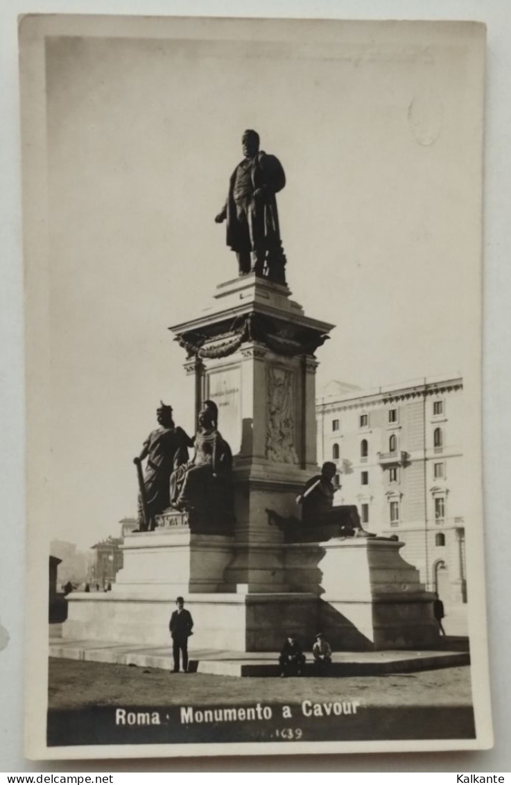 ROMA - Monumento A Cavour - Other Monuments & Buildings