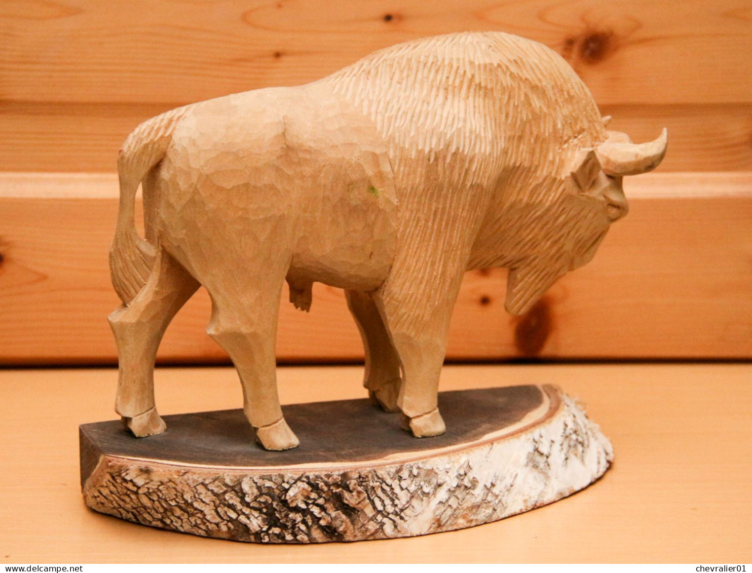 Art-antiquité_sculpture Bois_97_bison_Pologne - Hout