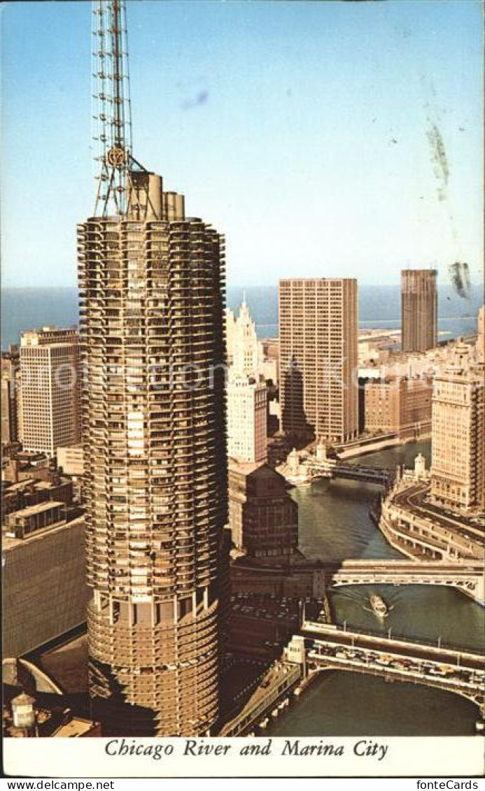 11694221 Chicago_Illinois Chicago River And Marina City Tower Skyscraper Lake Mi - Autres & Non Classés