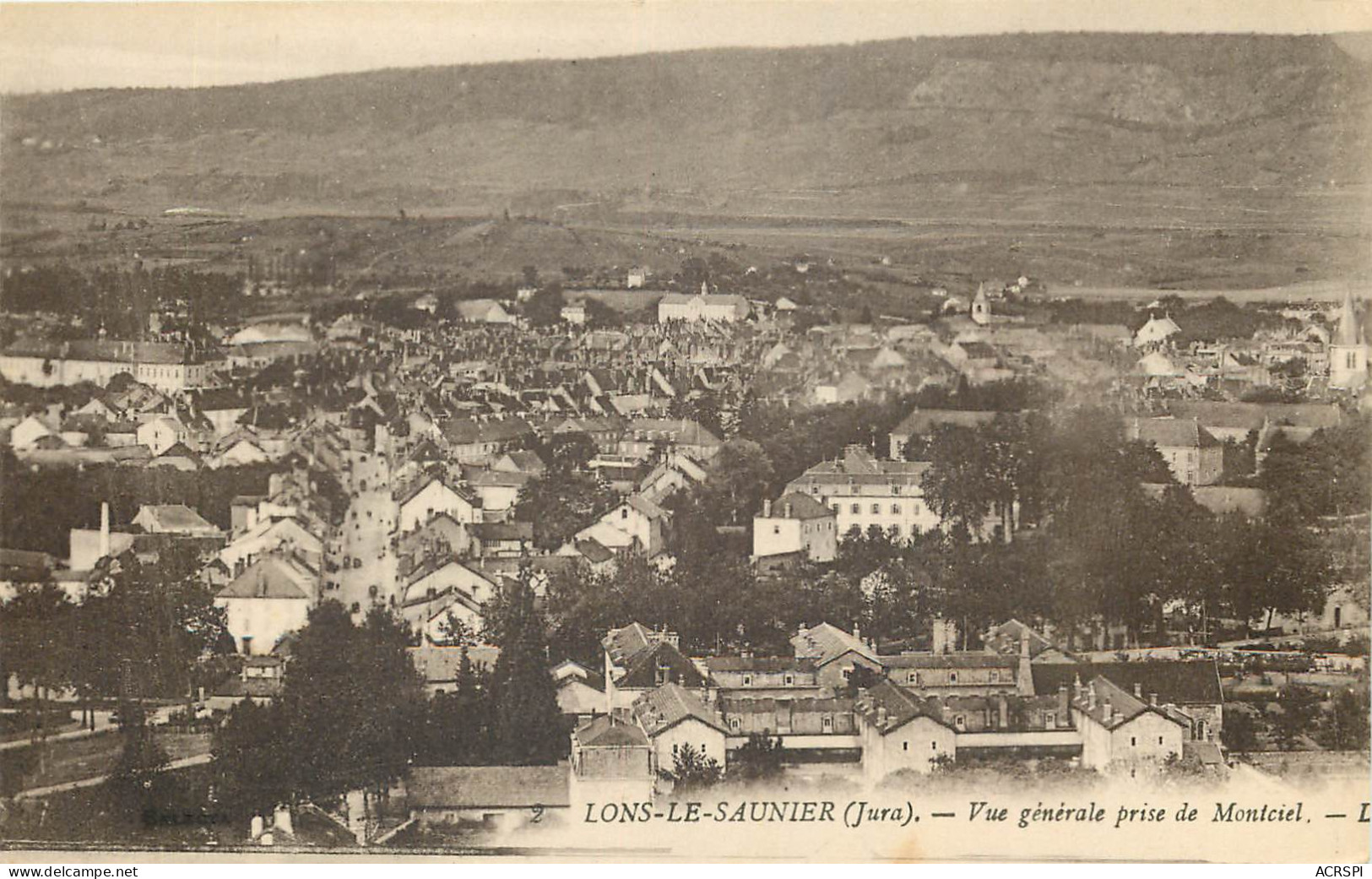 39  Jura  Lons Le Saunier Les Bains Vue Générale Prise De Montciel     N° 46\MN6008 - Lons Le Saunier