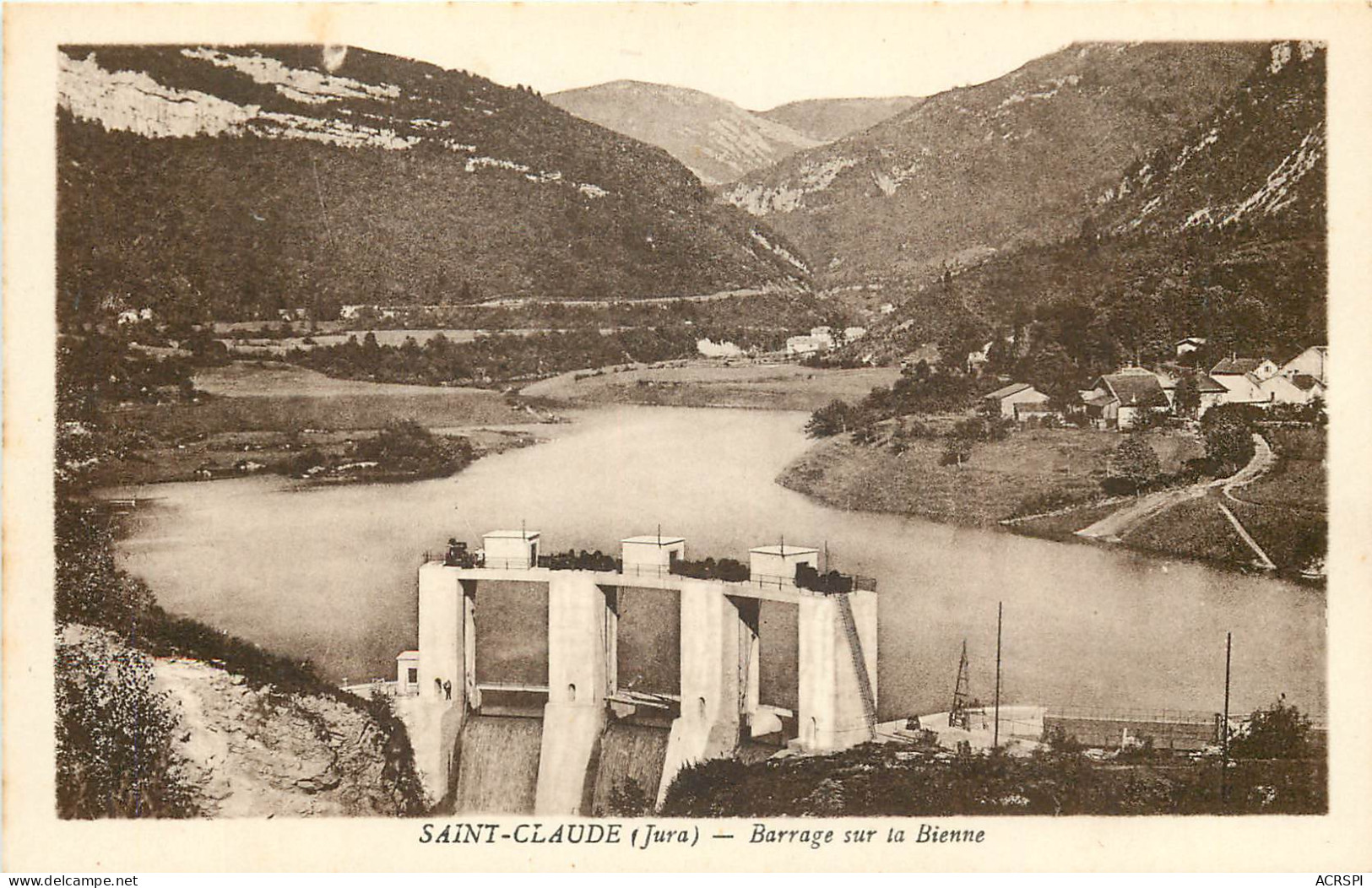 39  Jura Saint Claude Barrage Sur La Bienne      N° 11 \MN6010 - Saint Claude