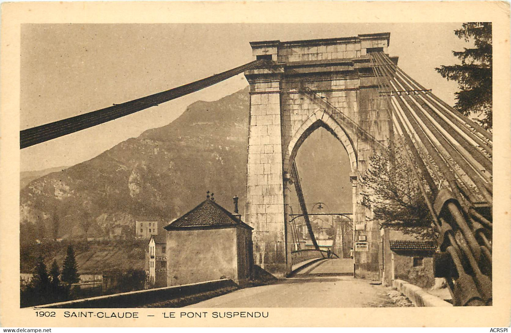 39  Jura  Saint Claude Le Pont Suspendu    N° 40 \MN6010 - Saint Claude