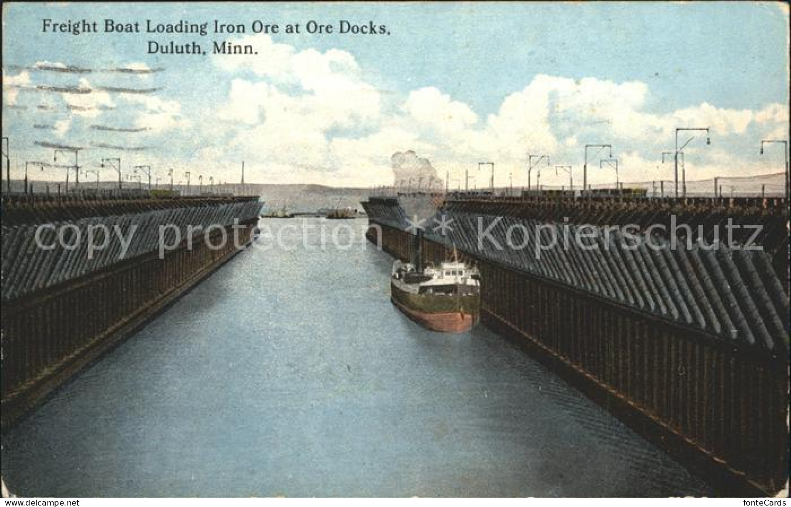 11693941 Duluth_Minnesota Freight Boat Loading Iron At Ore Docks - Autres & Non Classés