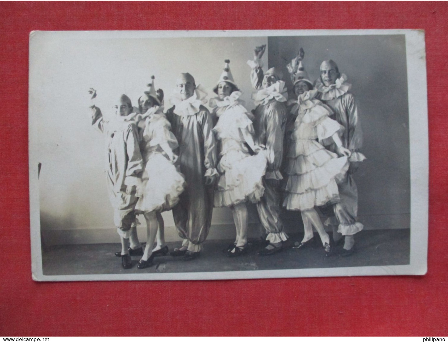 RPPC.  Group. Costumes.     Ref 6403 - Mode