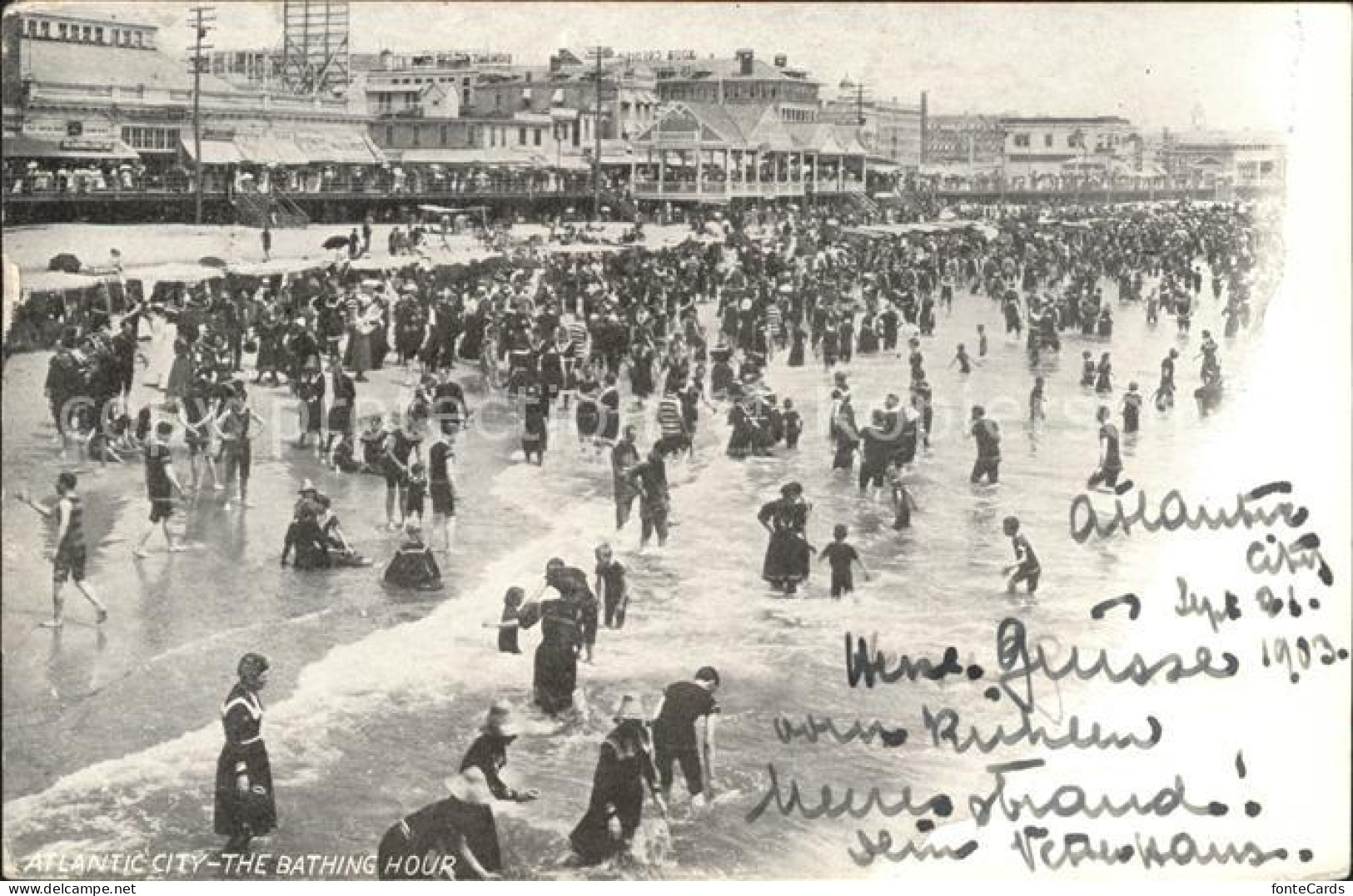 11690771 Atlantic_City_New_Jersey Bathing Hour Beach - Autres & Non Classés