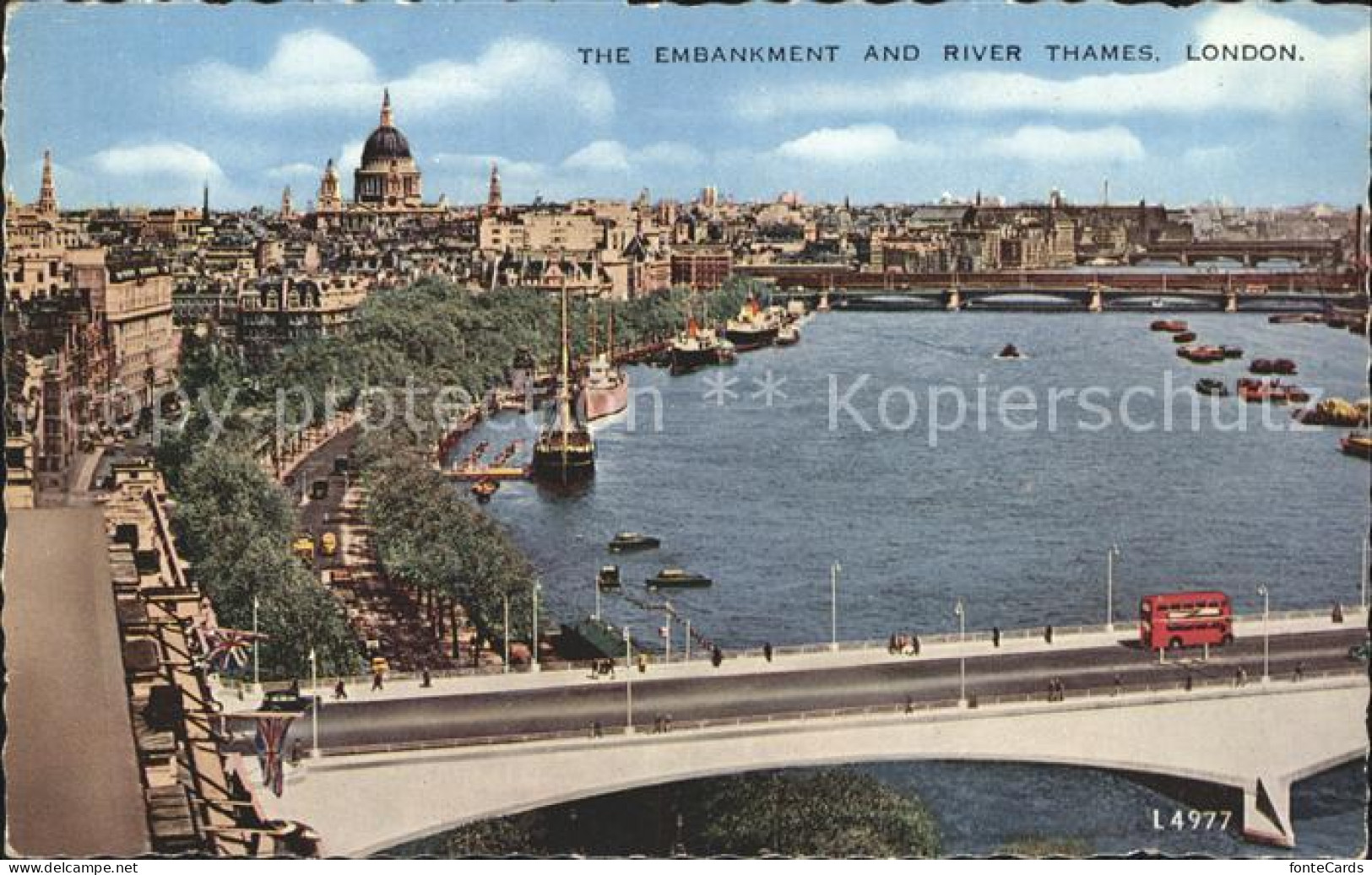 11690417 London Embankment And River Thames Valentines Card - Other & Unclassified