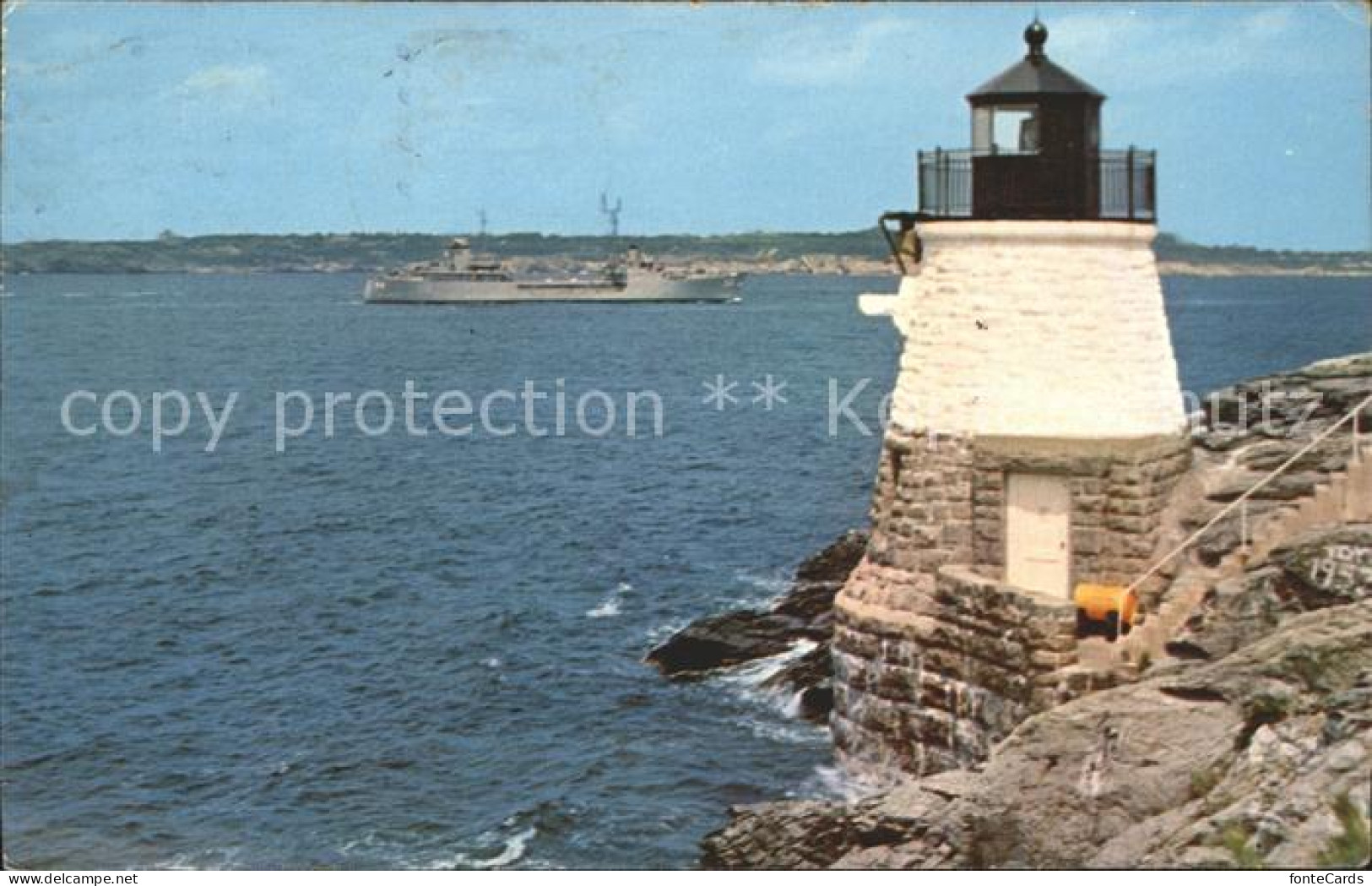 11690295 Newport_Rhode_Island Castle Hill Light Narragansett Bay Boat - Autres & Non Classés