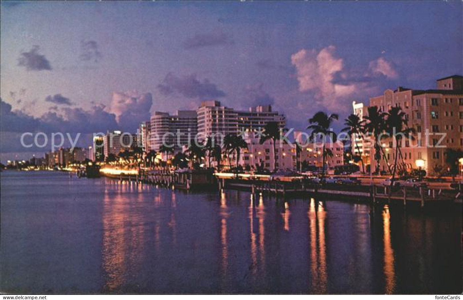 11690200 Miami_Florida Early Early Evening View Of Indian Creek Hotels - Other & Unclassified