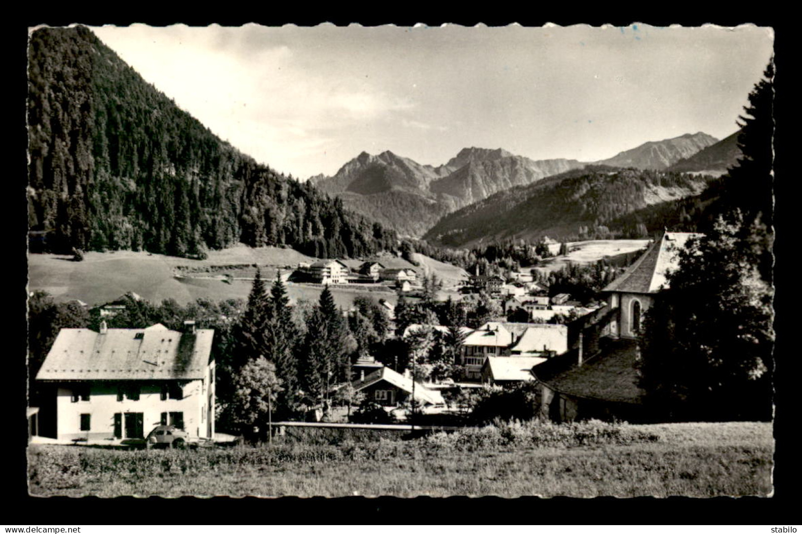 74 - ABONDANCE - LE MASSIF DE TAVANEUSE - Abondance