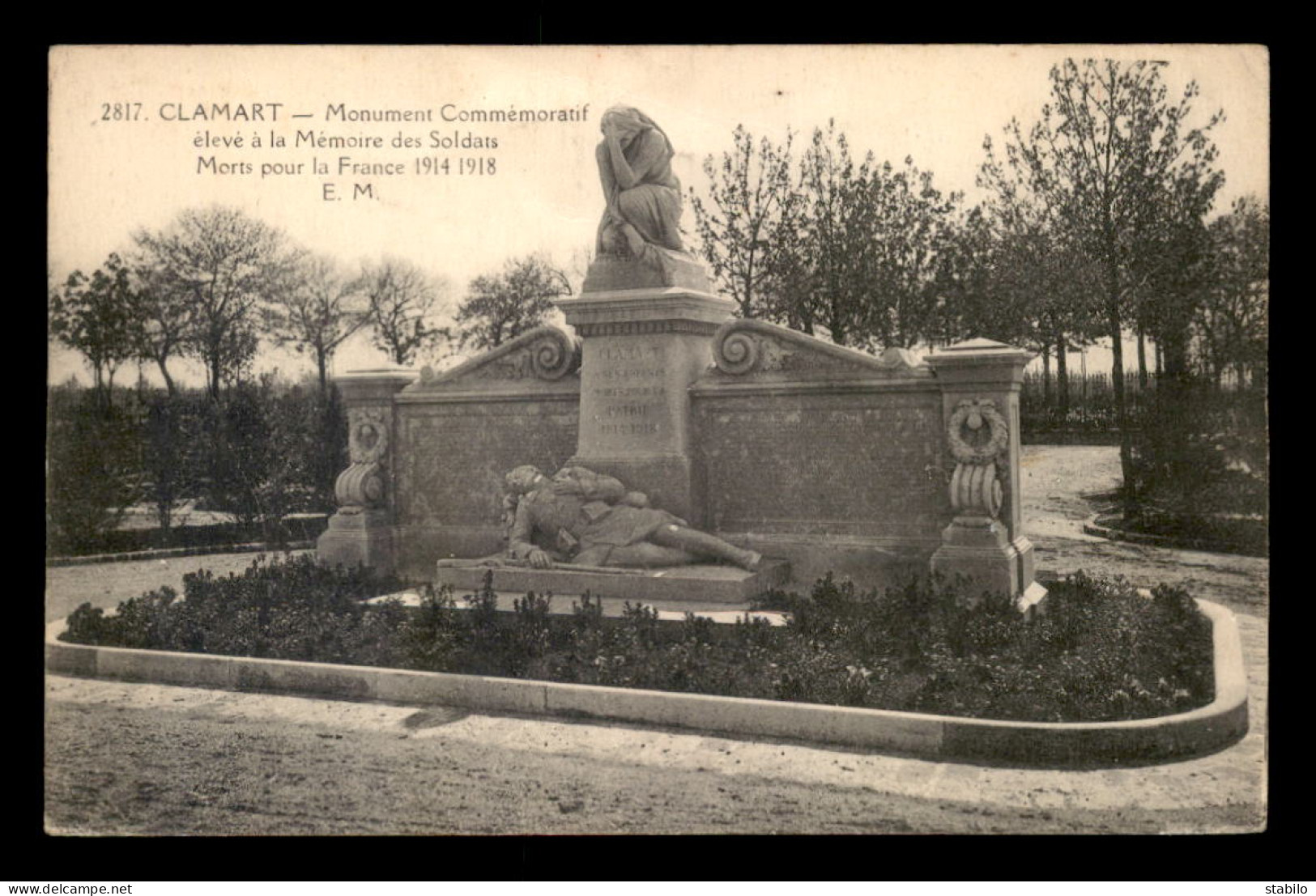 92 - CLAMART - LE MONUMENT AUX MORTS - Clamart