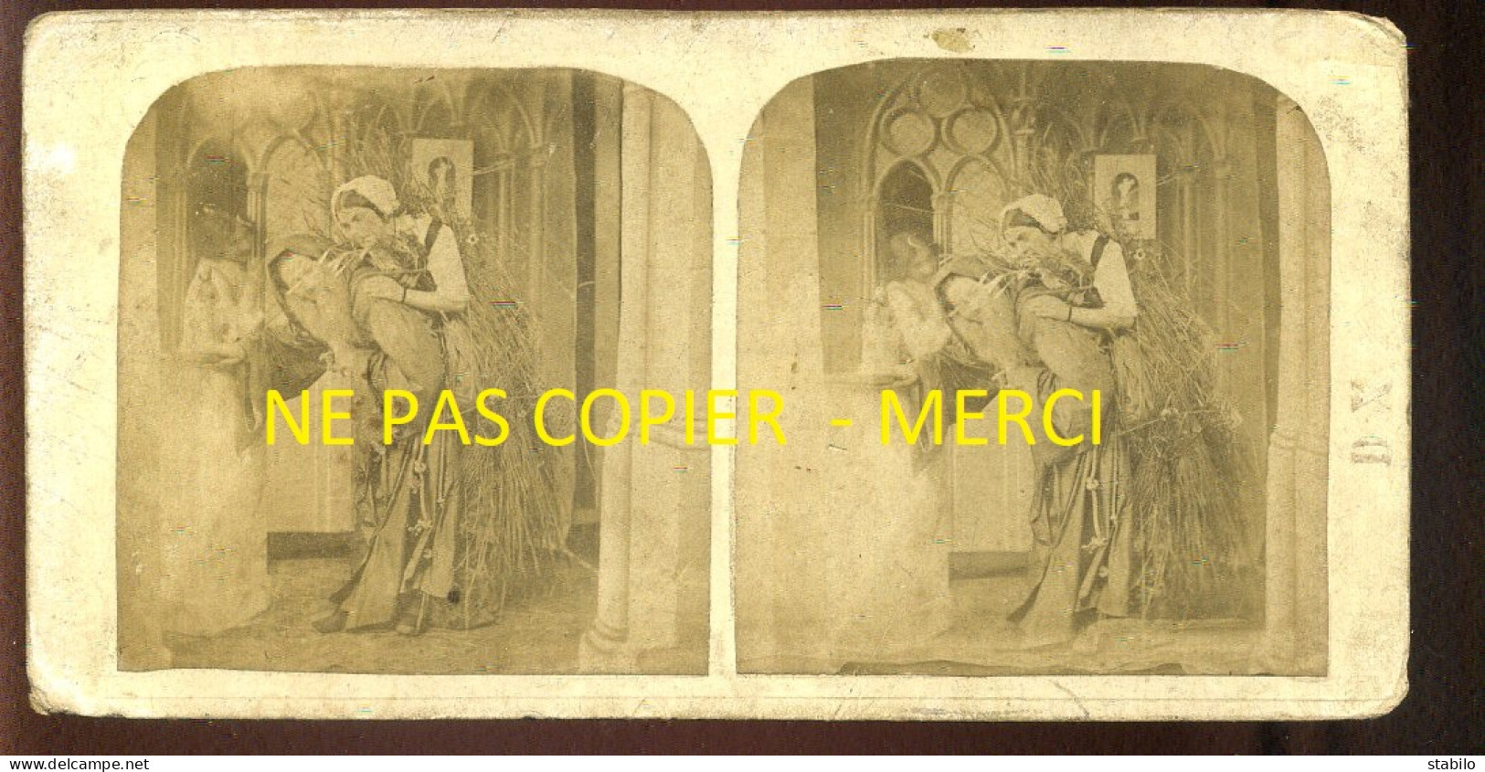 PHOTO STEREO - L'ENTREE AU COUVENT - FORMAT 17 X 8.5 CM - Stereoscopic