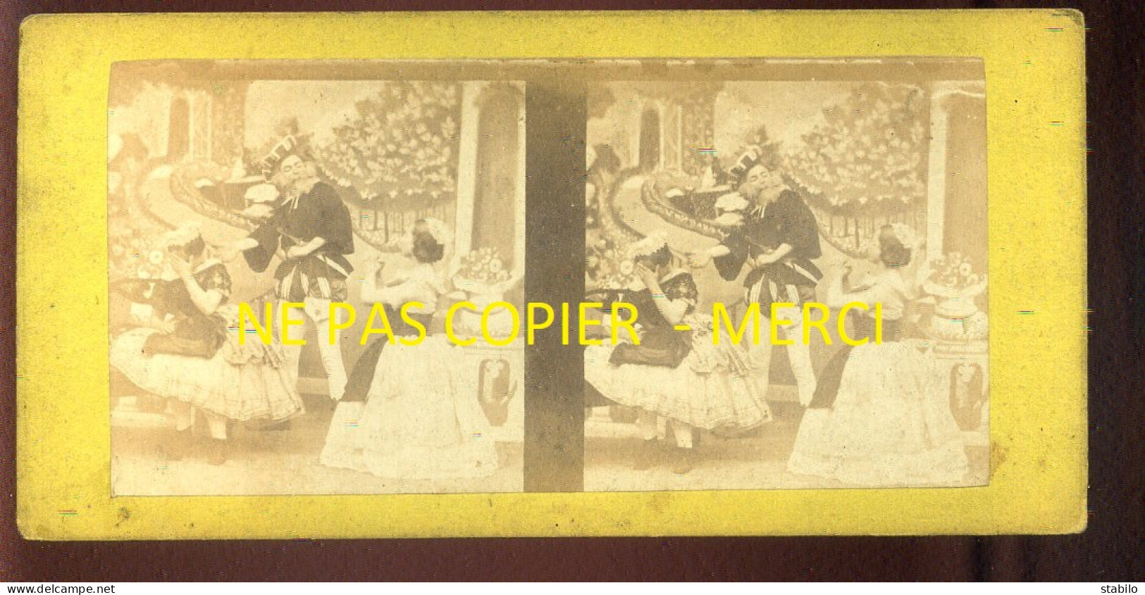 PHOTO STEREO - SCENE THEATRALE - FORMAT 17 X 8.5 CM  - Stereo-Photographie