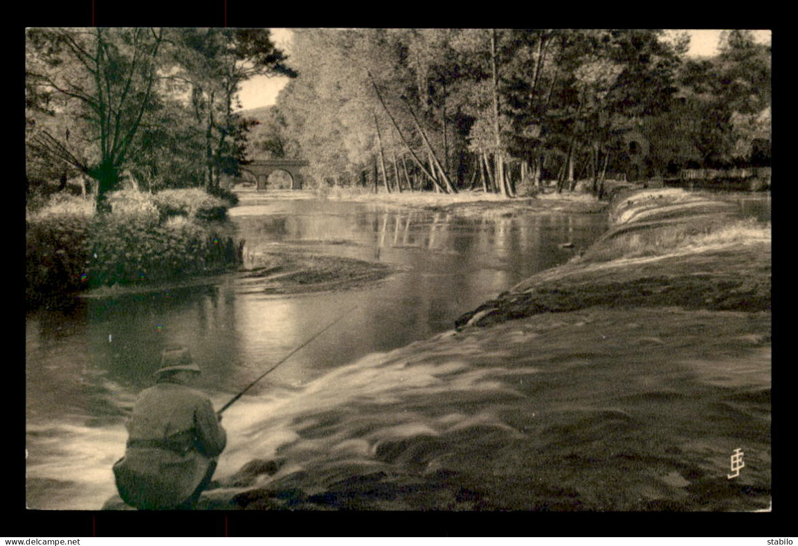 14 - CLECY - L'ORNE AU BARRAGE DU MOULIN - PECHE A LA LIGNE - Clécy