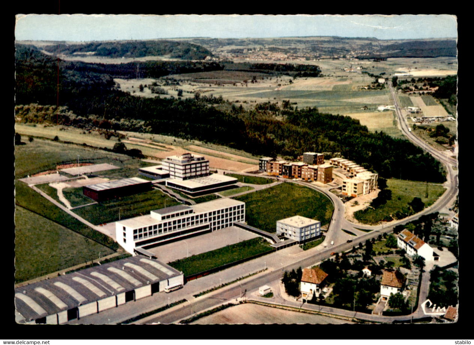 57 - ST-AVOLD - VUE AERIENNE - LE LYCEE TECHNIQUE - Saint-Avold