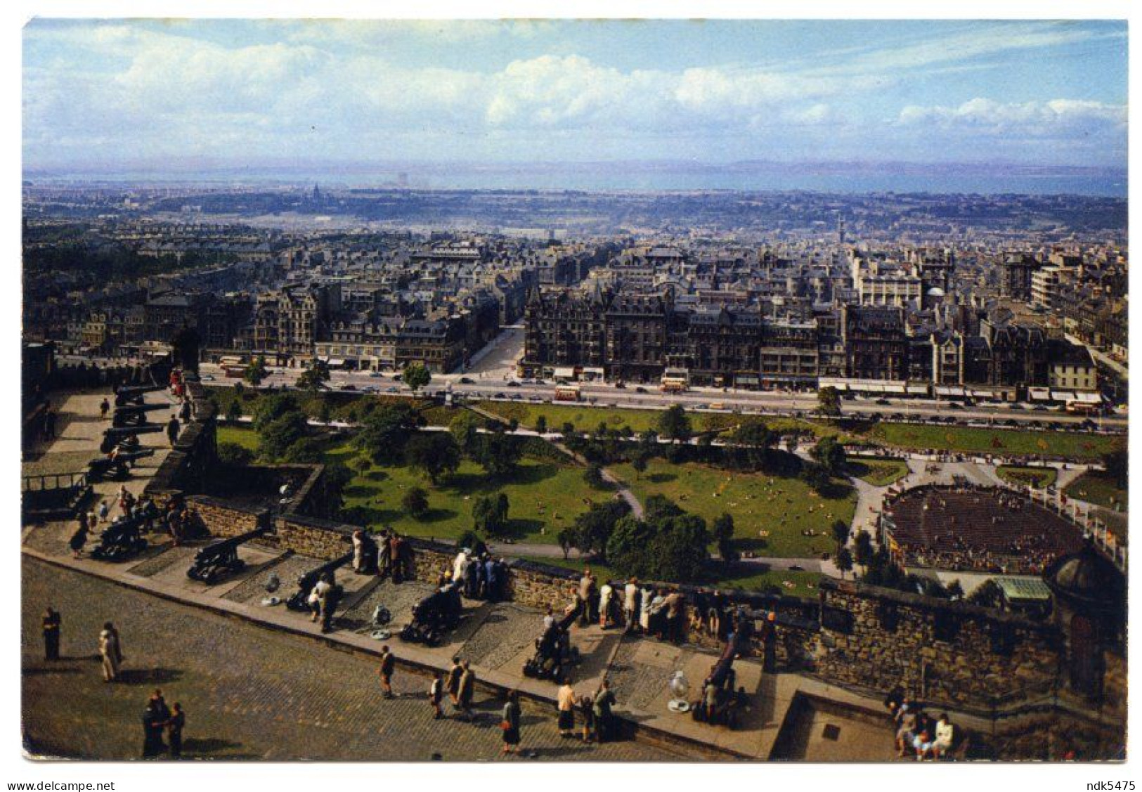 EDINBURGH CASTLE : CITY FROM THE RAMPARTS - PRINCES STREET (10 X 15cms Approx.) - Midlothian/ Edinburgh