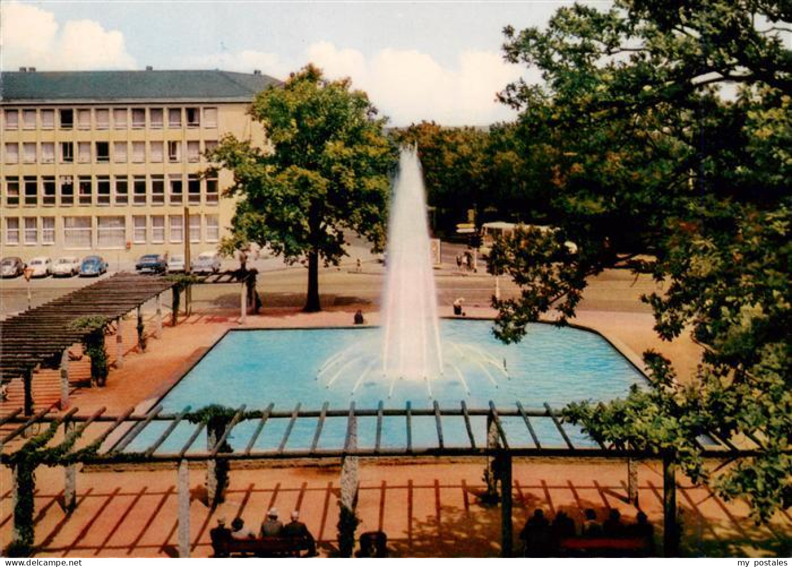 73943243 Moenchengladbach Bismarckplatz Fontaene - Moenchengladbach