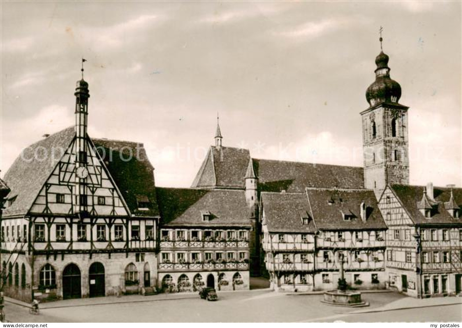 73829802 Forchheim Oberfranken Romantischer Rathausplatz Forchheim Oberfranken - Forchheim