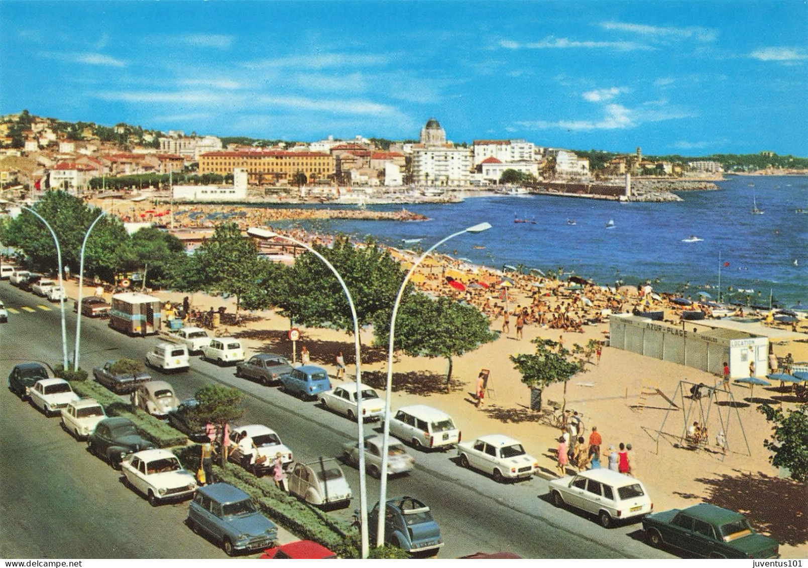 CPSM Fréjus-Une Plage De Fréjus     L2900 - Frejus