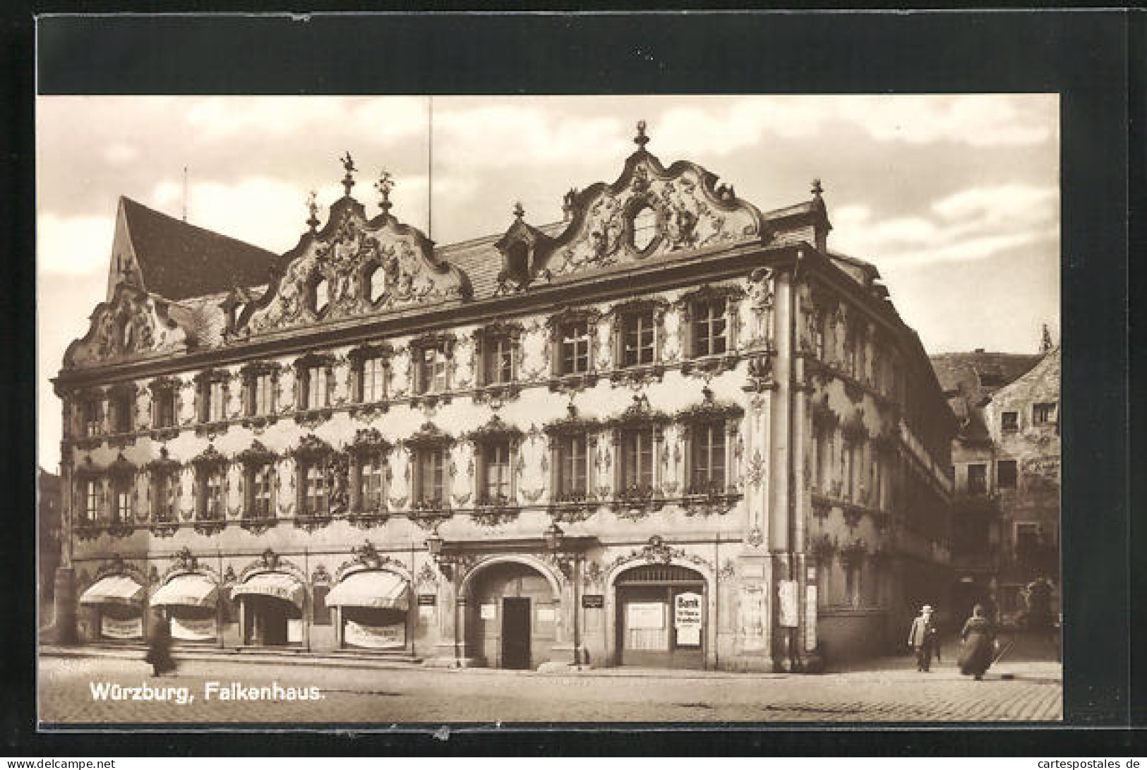 AK Würzburg, Falkenhaus Mit Bank Für Haus & Grundbesitz  - Würzburg