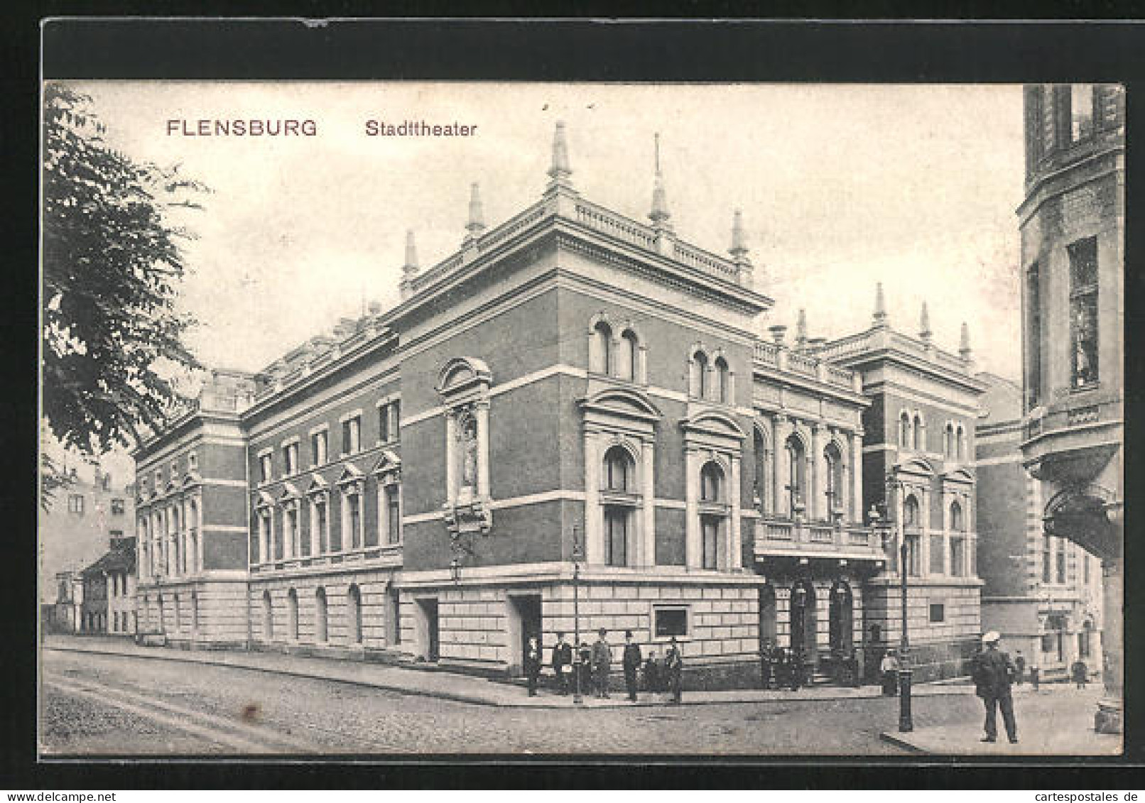 AK Flensburg, Strassenpartie Am Stadttheater  - Théâtre