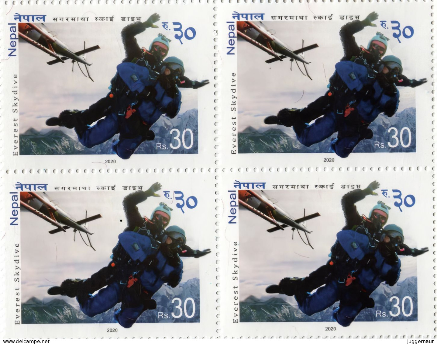 Everest Skydive Adhesive Stamp Block 2020 Nepal MNH - Kunst- Und Turmspringen