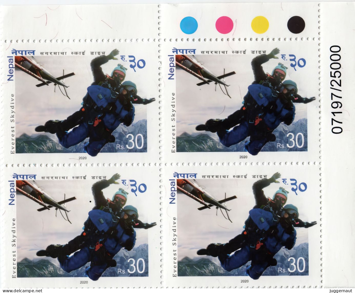 Everest Skydive Adhesive Stamp Block 2020 Nepal Traffic Lights MNH - High Diving
