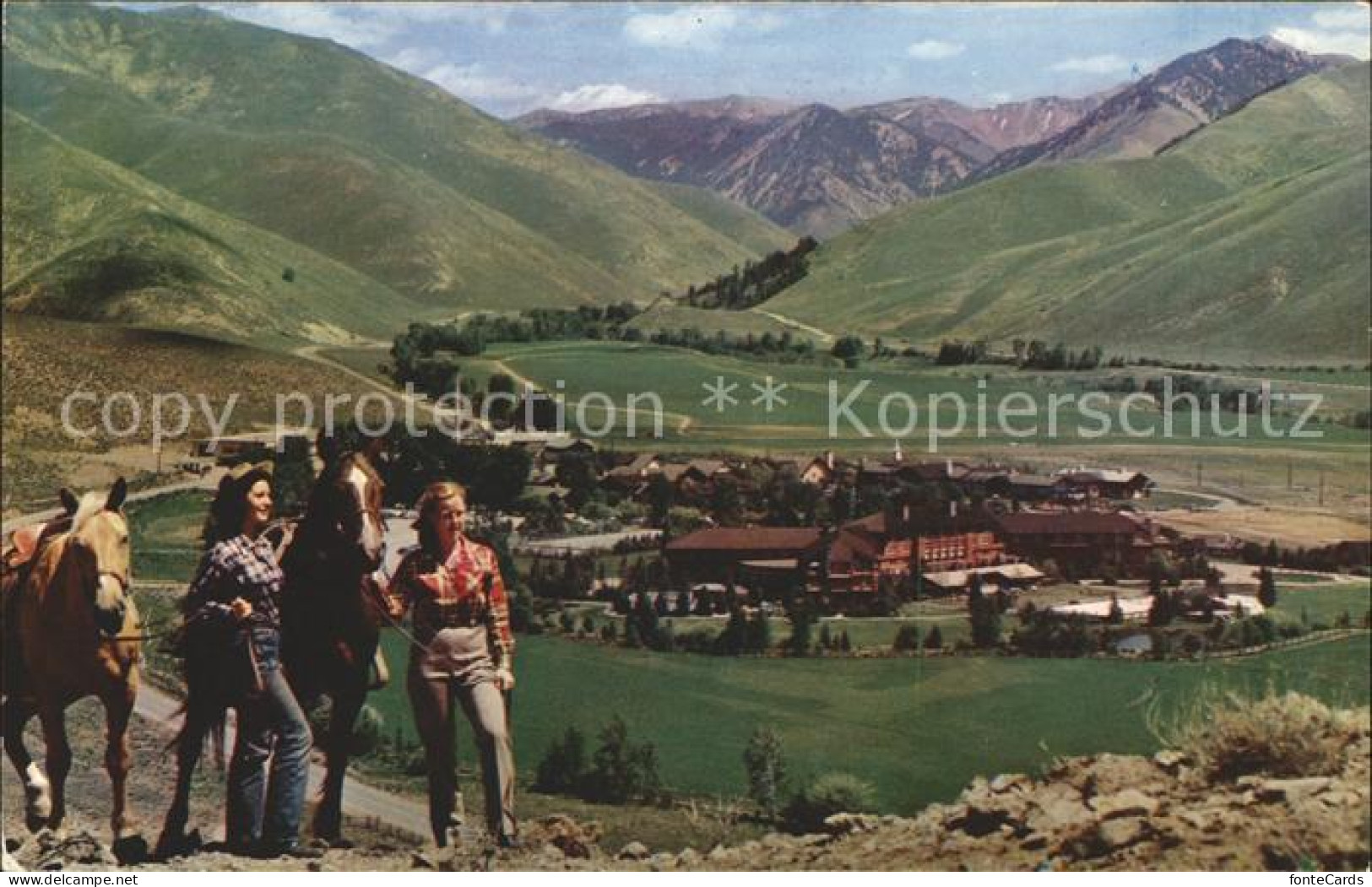 11688589 Sun_Valley_Idaho Panorama Mountains Horseback Riding - Andere & Zonder Classificatie