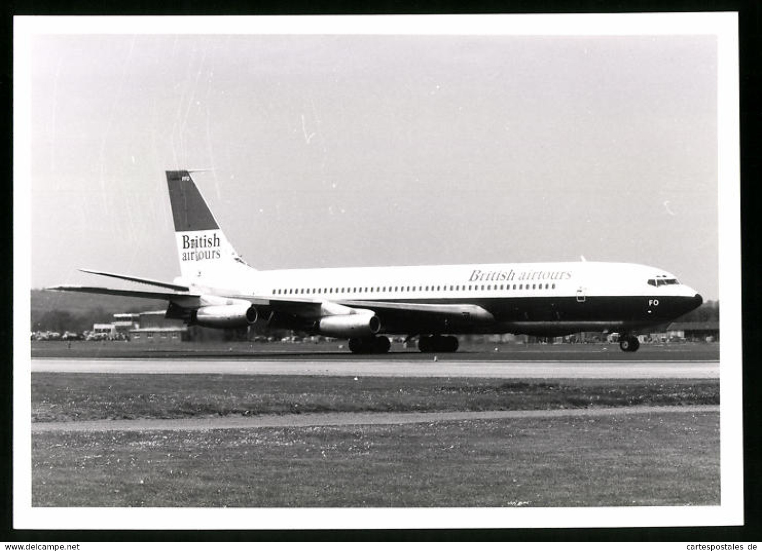 Fotografie Flugzeug Boeing 707, Passagierflugzeug British Airways  - Aviation