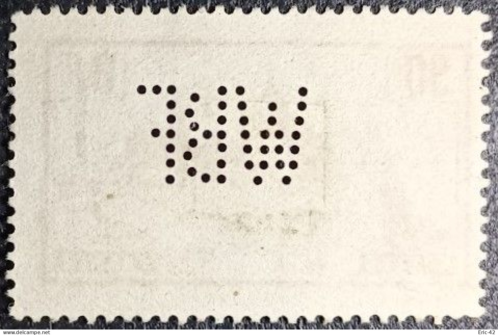 FRANCE. Y&T N°290. Le Puy-en-Velay. Perforé WBF (Wattine Bossut Fils). Cachet Discret... - Used Stamps
