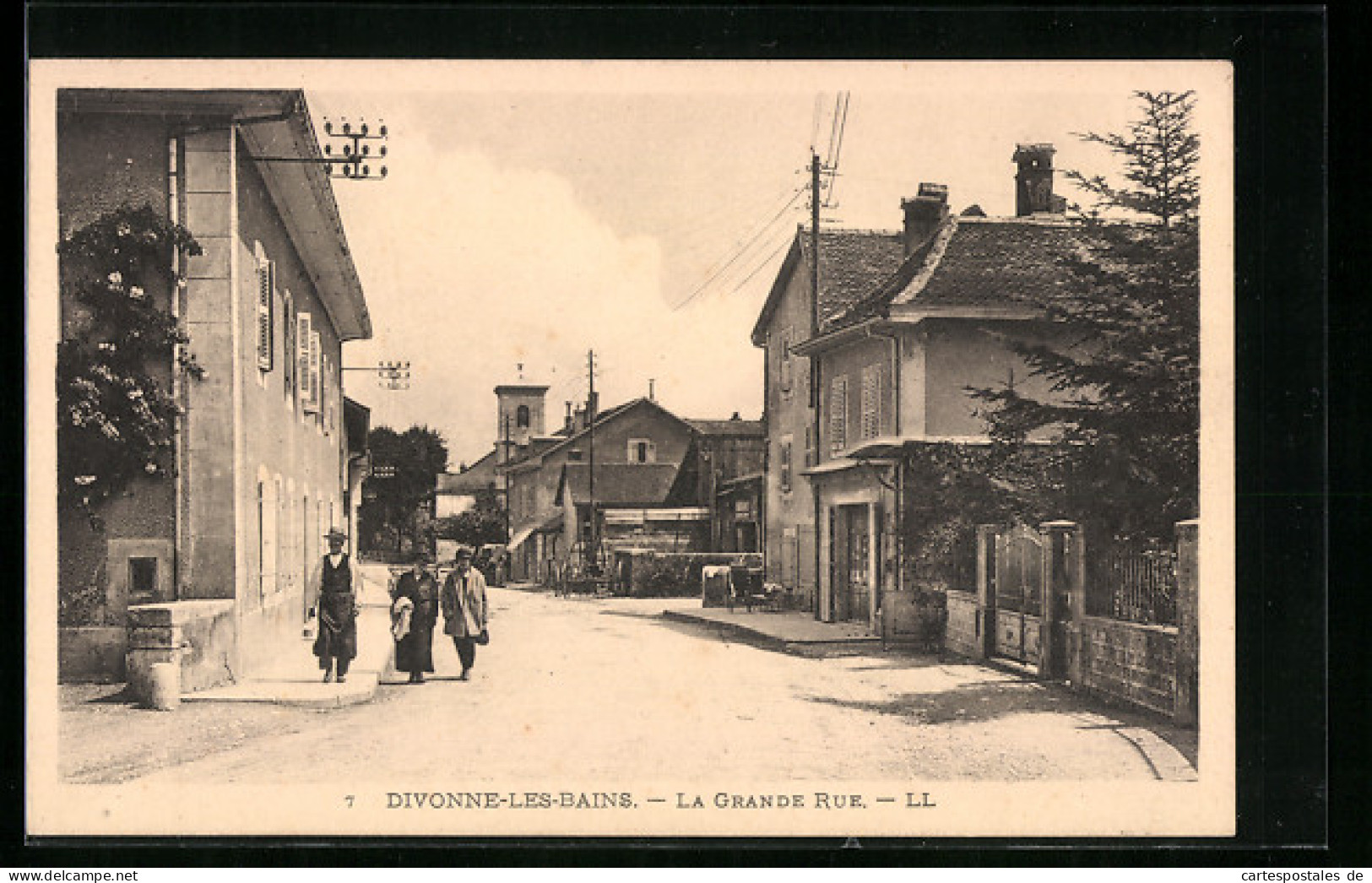 CPA Divonne-les-Bains, La Grande Rue  - Divonne Les Bains
