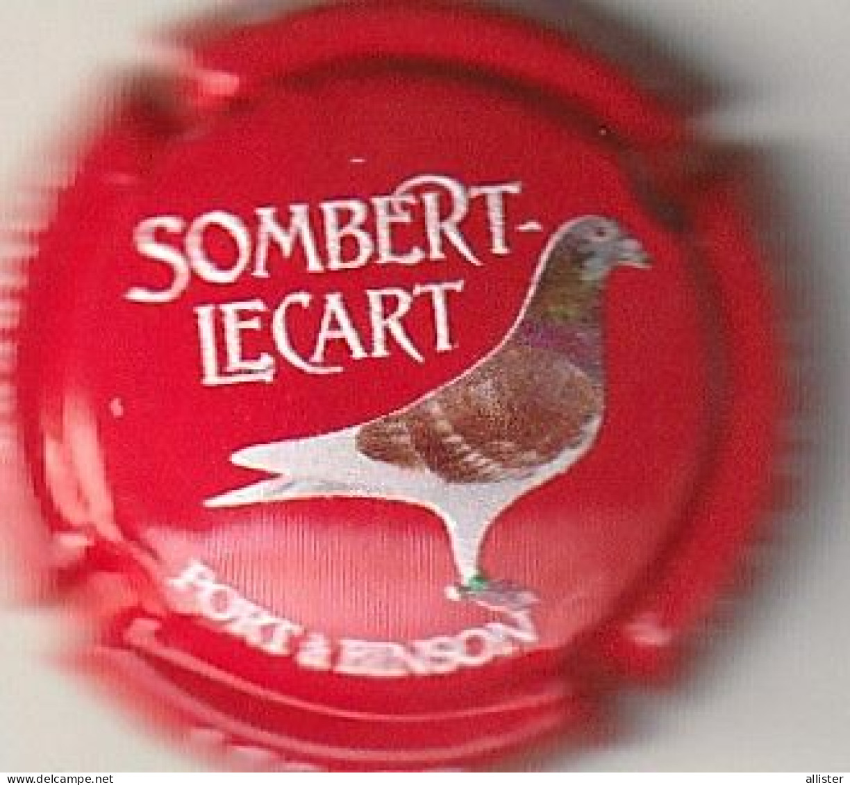 Capsule Champagne SOMBERT_LECART { NR : Pigeon , Fond Rouge } {S19-24} - Otros & Sin Clasificación