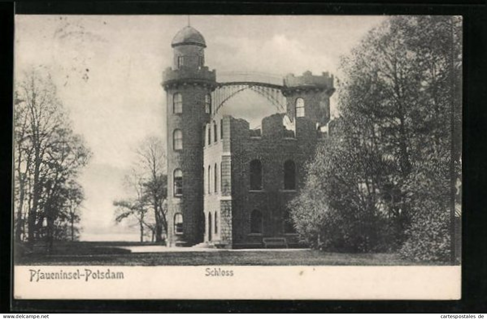 AK Potsdam, Das Schloss Auf Der Pfaueninsel  - Potsdam