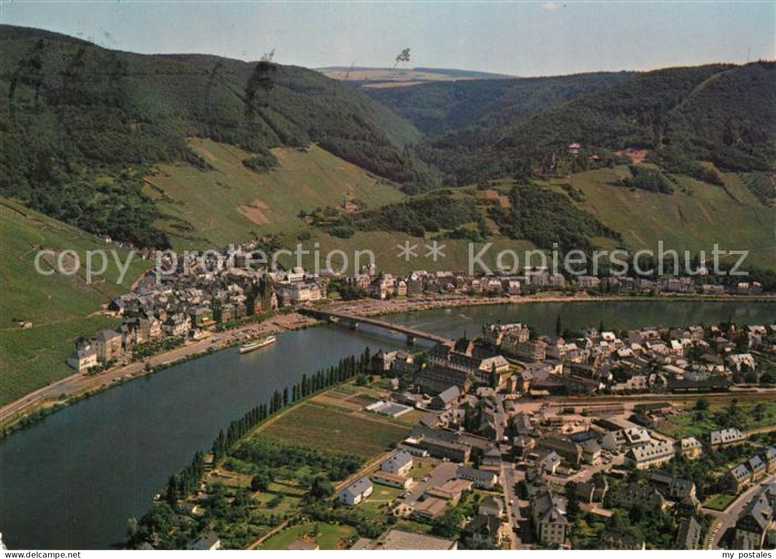 73313730 Bernkastel-Kues Fliegeraufnahme Mosel Bernkastel-Kues - Bernkastel-Kues