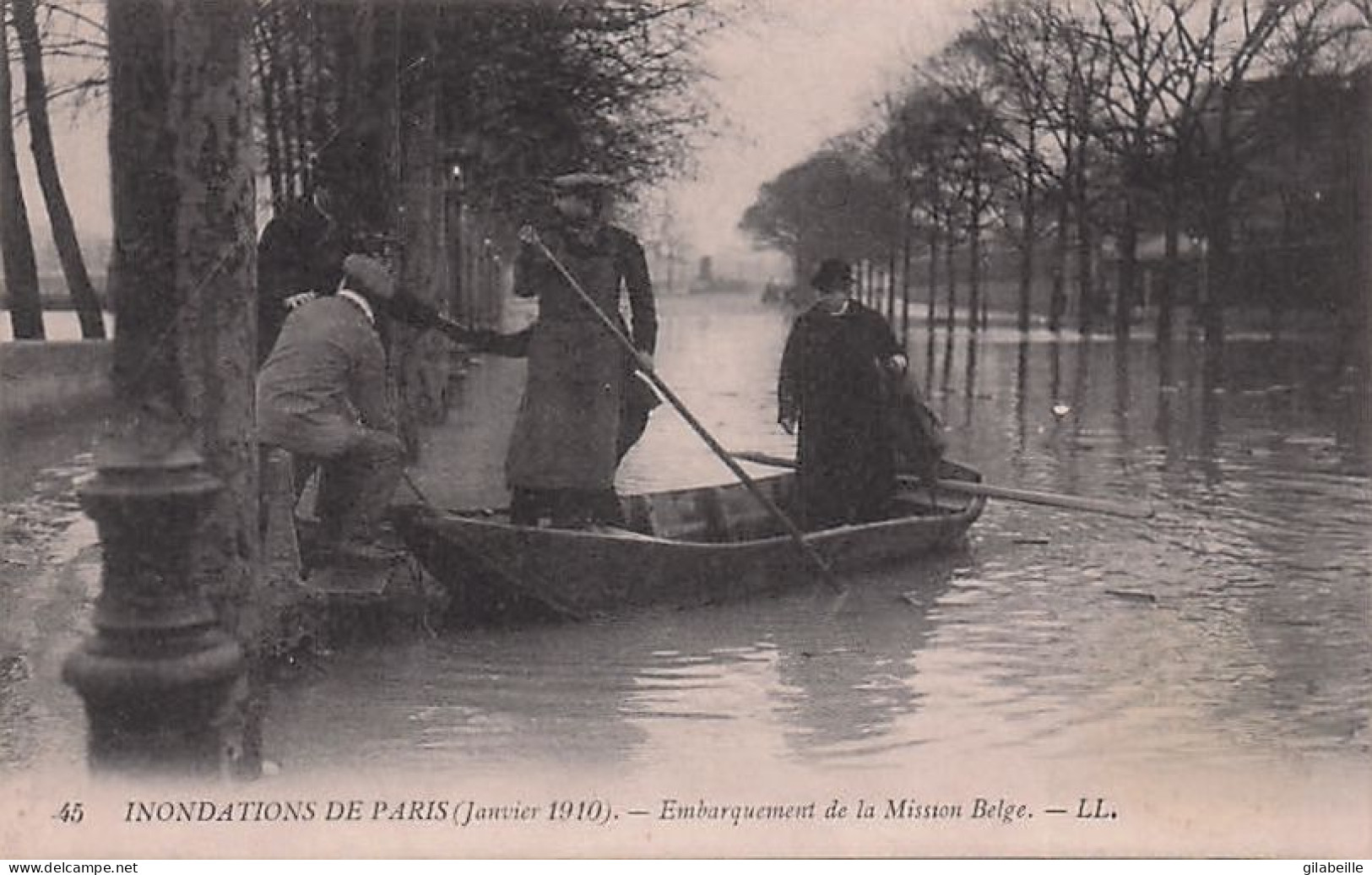 PARIS - Inondations De Janvier 1910 - Embarquement De La Mission Belge - La Crecida Del Sena De 1910