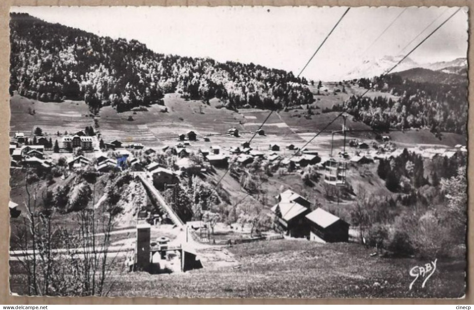 CPSM 74 - MORZINE - Le Télé Sièges De Super Morzine Et La Passerelle TB  Vue Aérienne Partie Du Village Centre Détails - Morzine