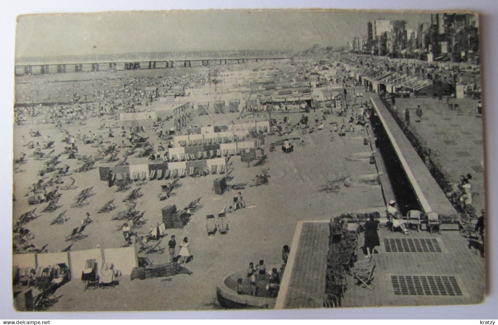 BELGIQUE - FLANDRE OCCIDENTALE - BLANKENBERGE - La Plage - 1954 - Blankenberge