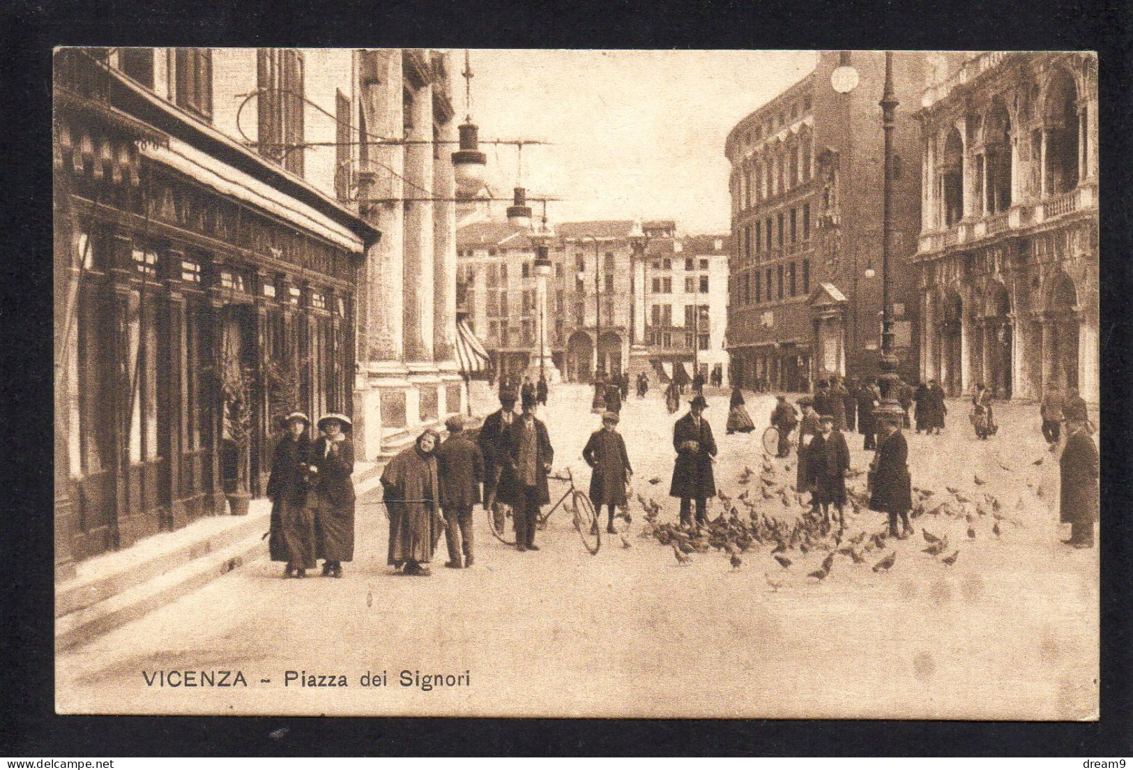 ITALIE - VICENZA - Piazza Dei Signori - Vicenza