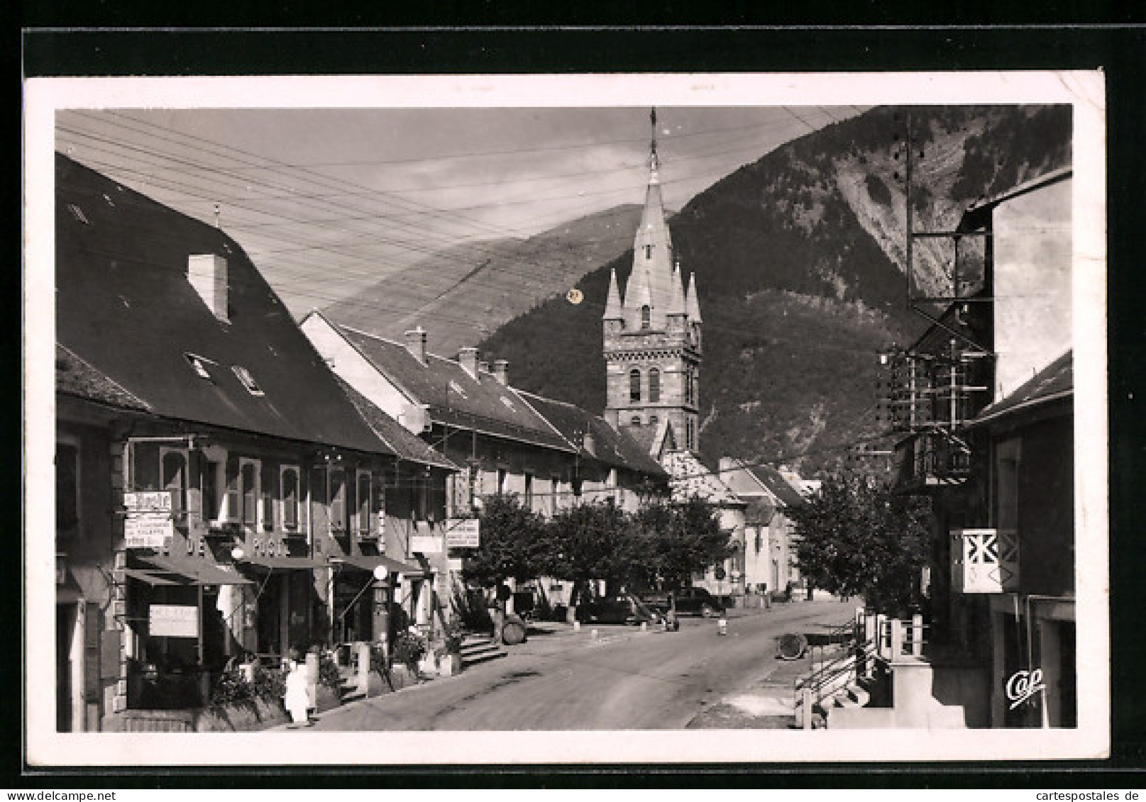 CPA Corps, Rue Des Fossés, L`Hotel De Ville Et L`Hotelde La Poste  - Corps