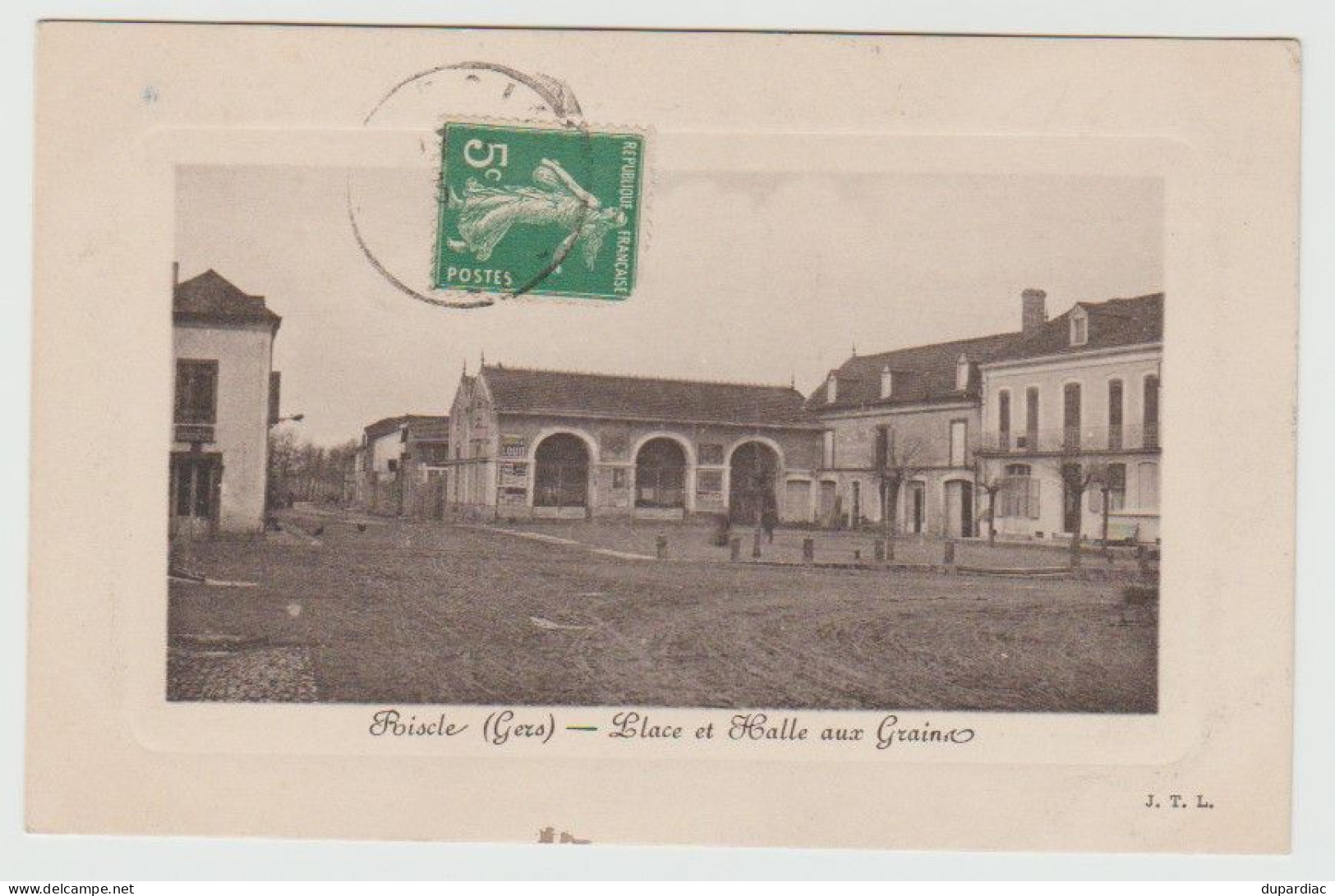 32 - Gers / RISCLE -- Place Et Halle Aux Grains. - Riscle