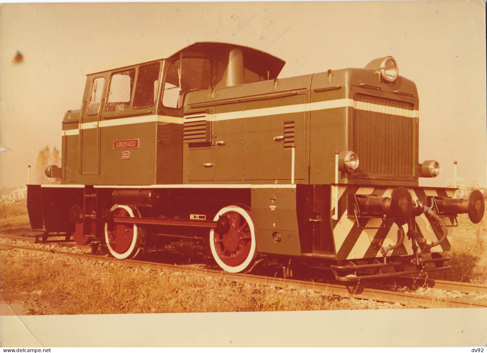 HONGRIE TRACTRICE LDH 25 - Eisenbahnen