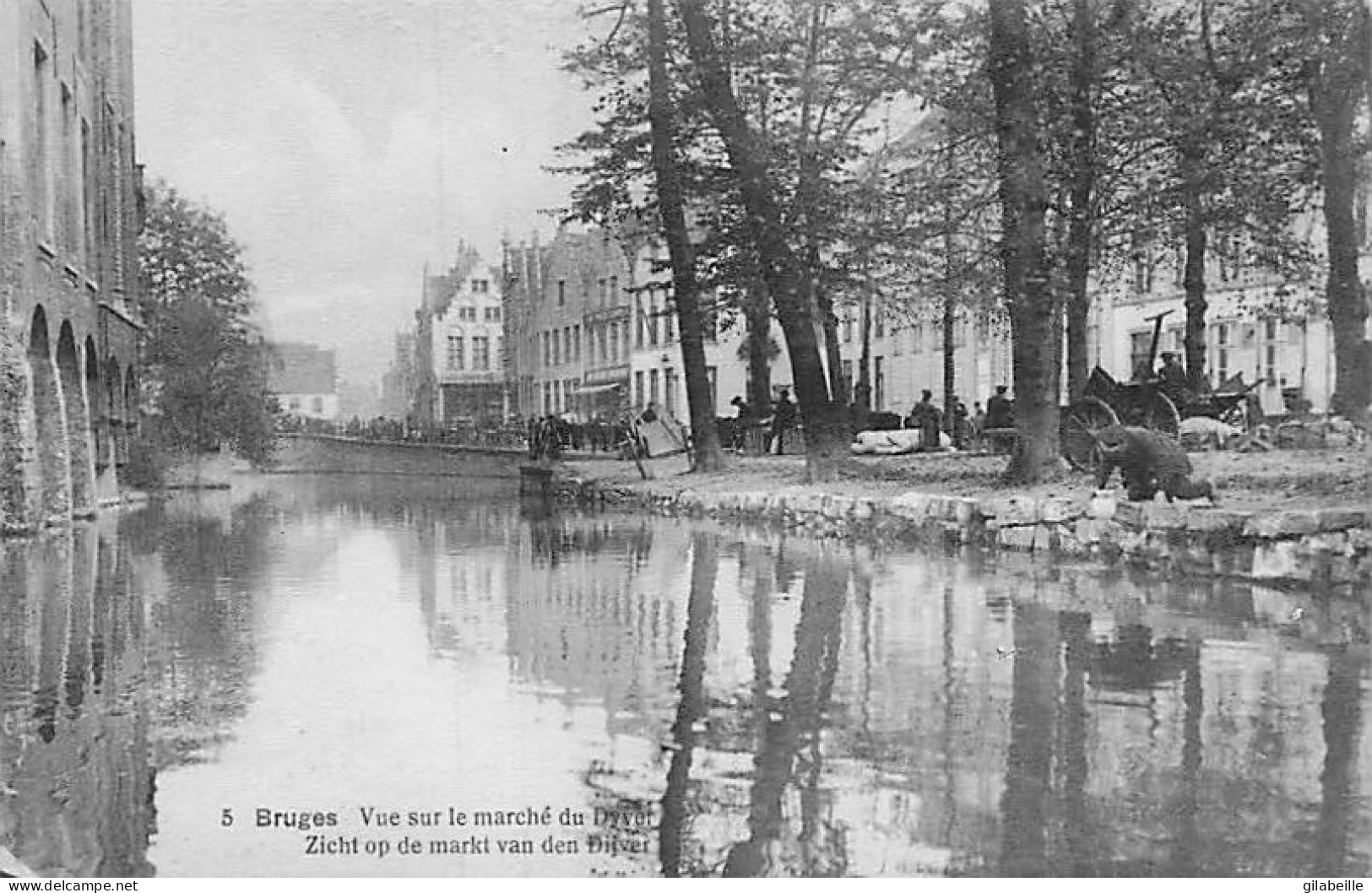 BRUGGE - BRUGES - Vue Sur Le Marché Du Dijver - Brugge
