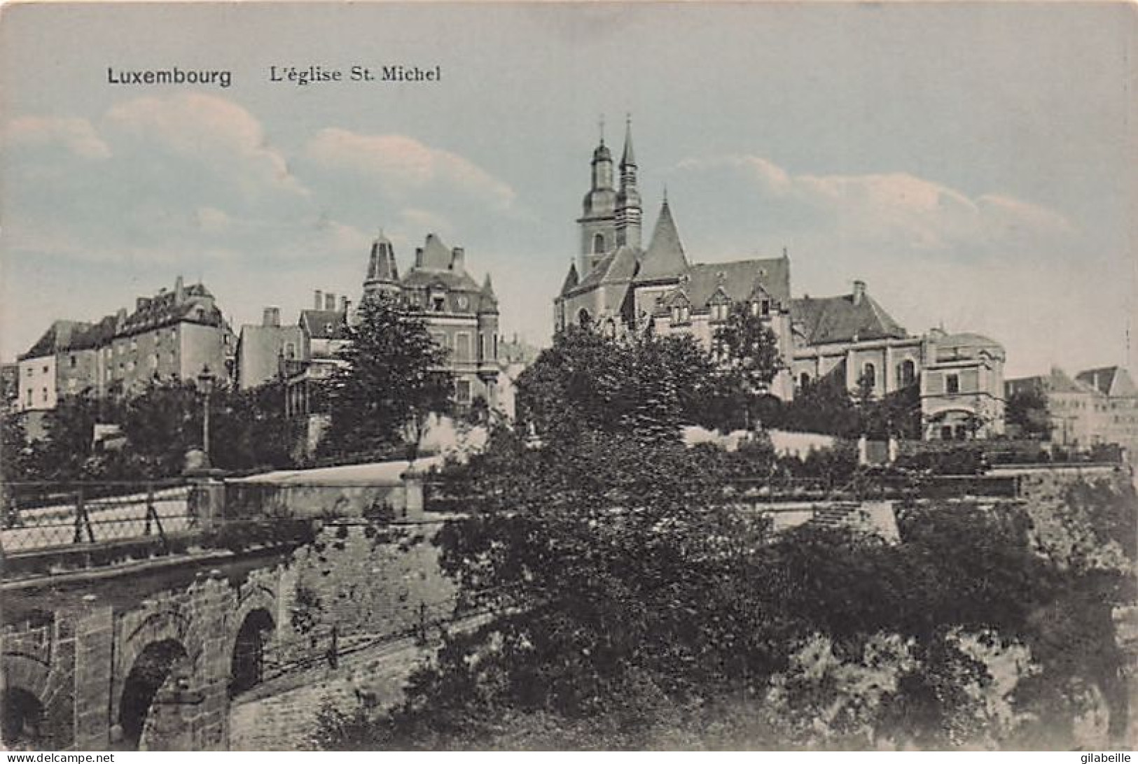 Luxembourg -  L'église Saint Michel - Luxemburg - Town