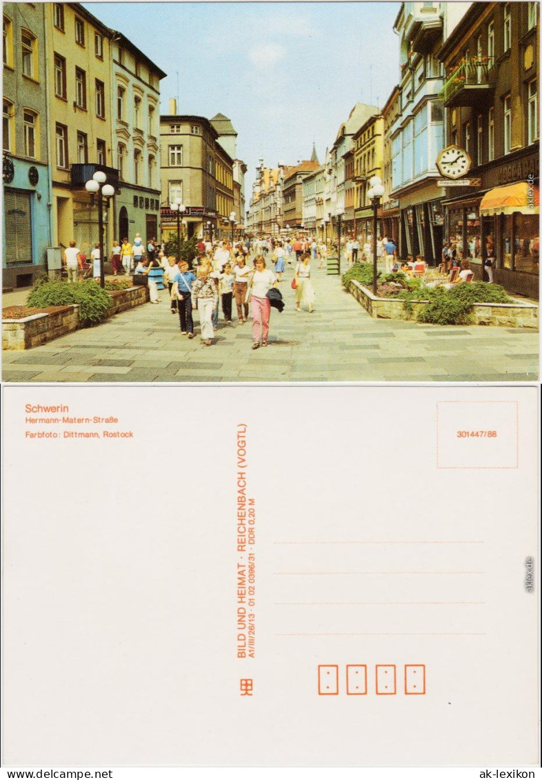 Ansichtskarte Schwerin Hermann-Matern-Straße, Belebt 1988 - Schwerin