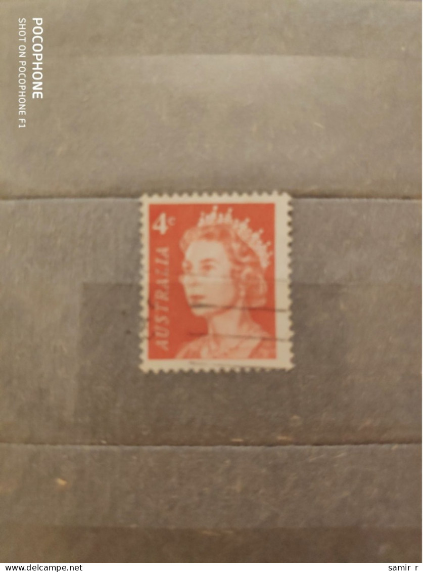 Australia	Queen (F96) - Used Stamps