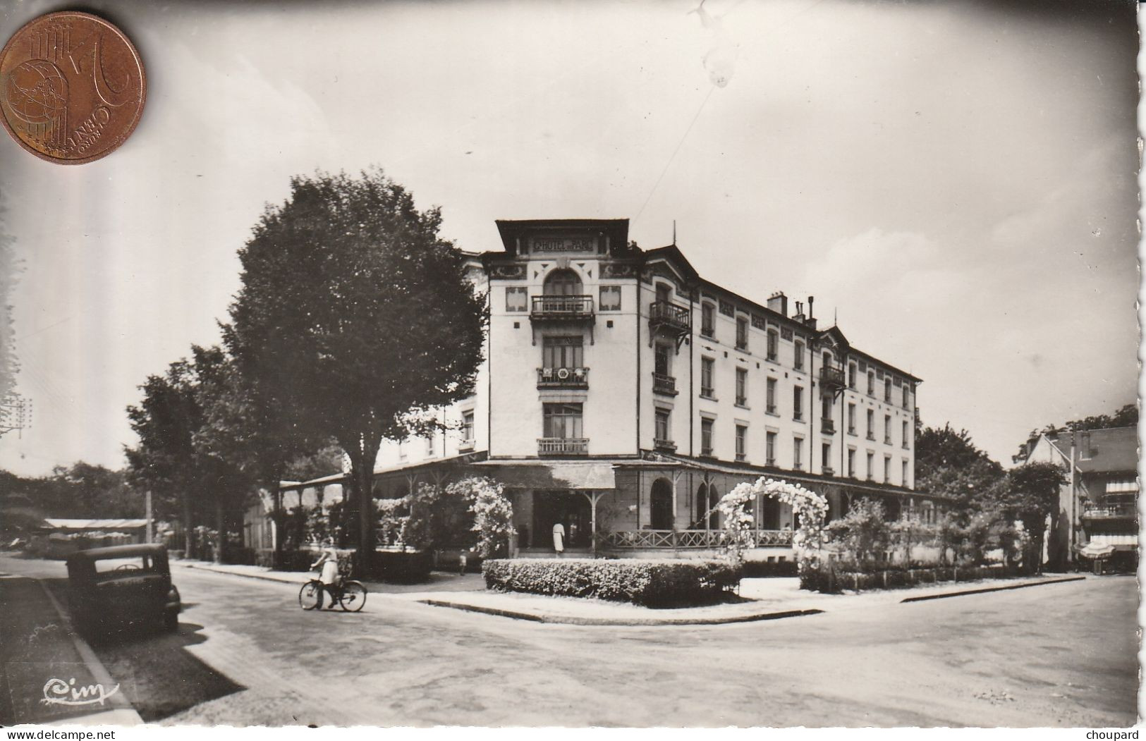 86 -  Carte Postale Semi Moderne De LA ROCHE POSAY     L'Hotel Du Parc - La Roche Posay