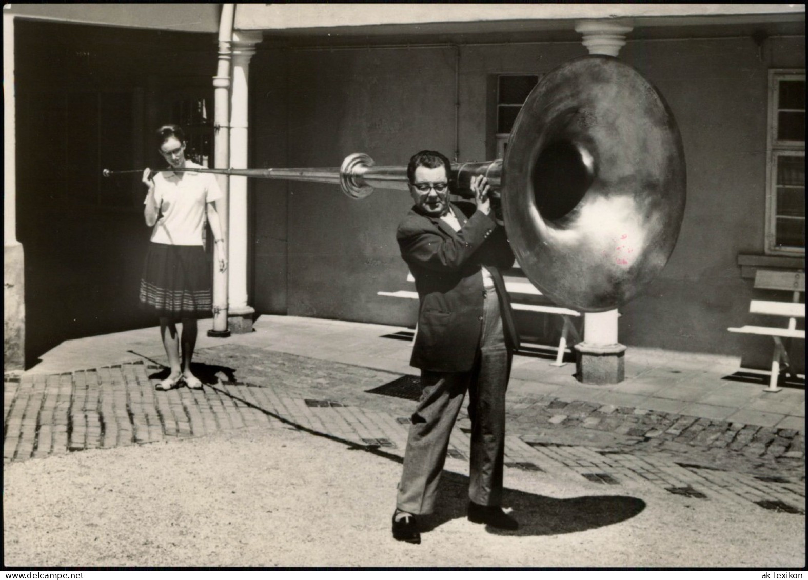 Ansichtskarte Markneukirchen Musikinstrumenten-Museum Gestreckte Tuba 1969 - Markneukirchen