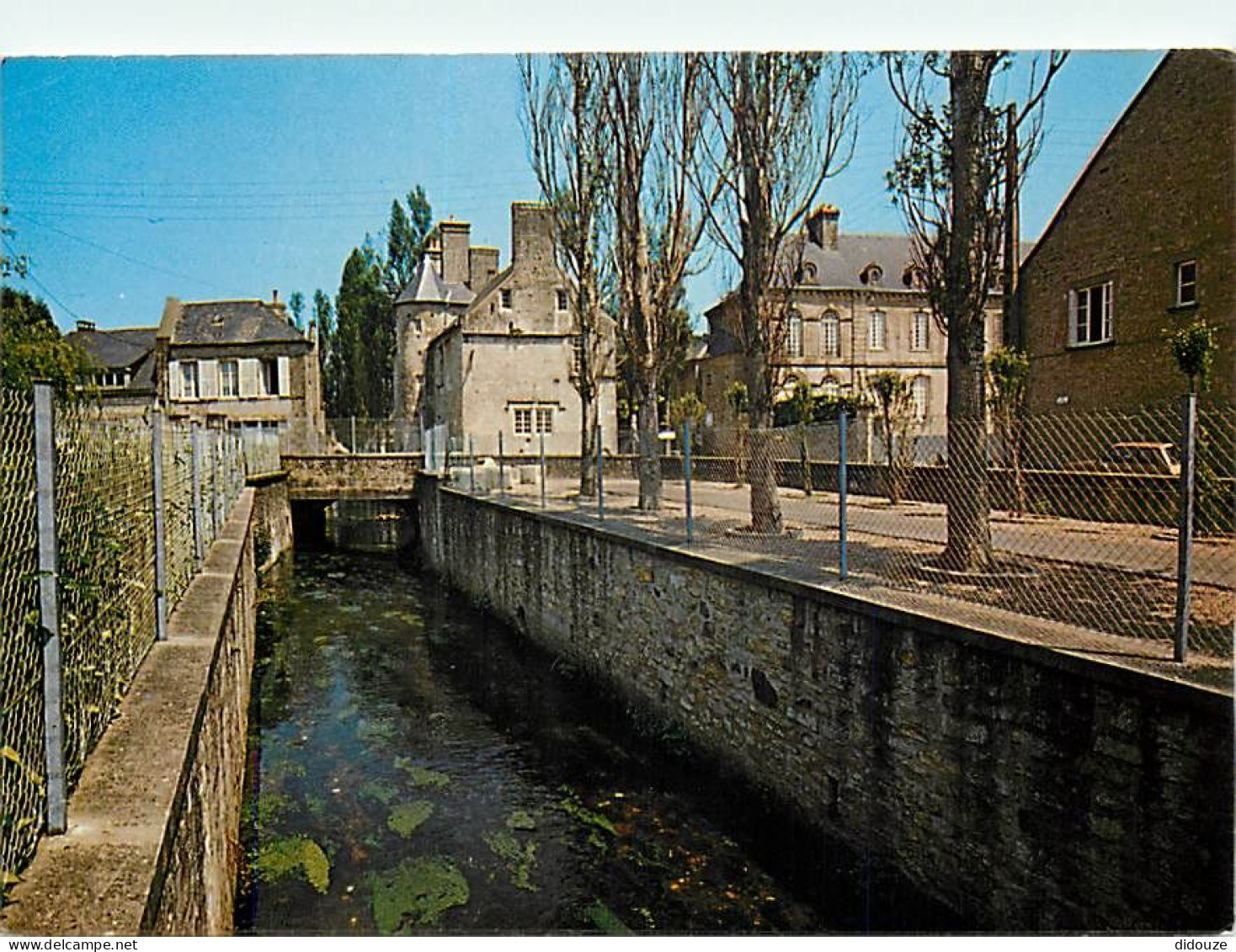 50 - Valognes - CPM - Voir Scans Recto-Verso - Valognes