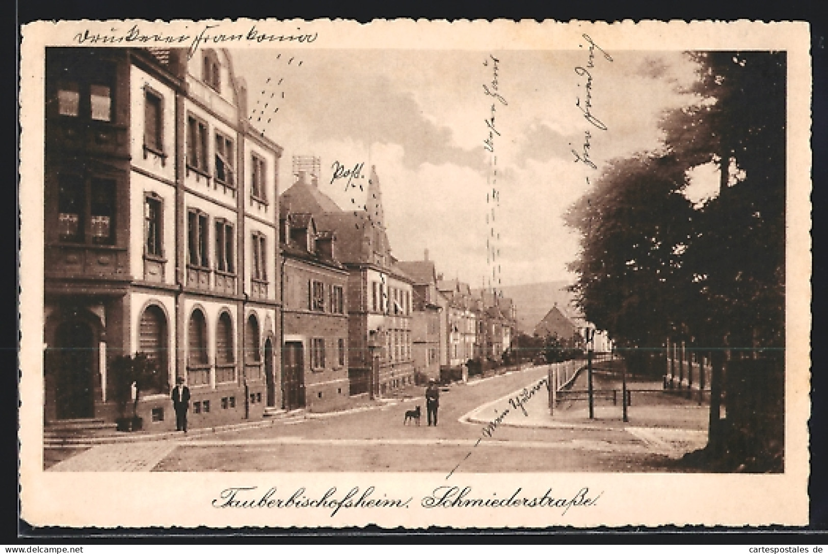 AK Tauberbischofsheim, Schmiederstrasse Mit Passanten  - Tauberbischofsheim