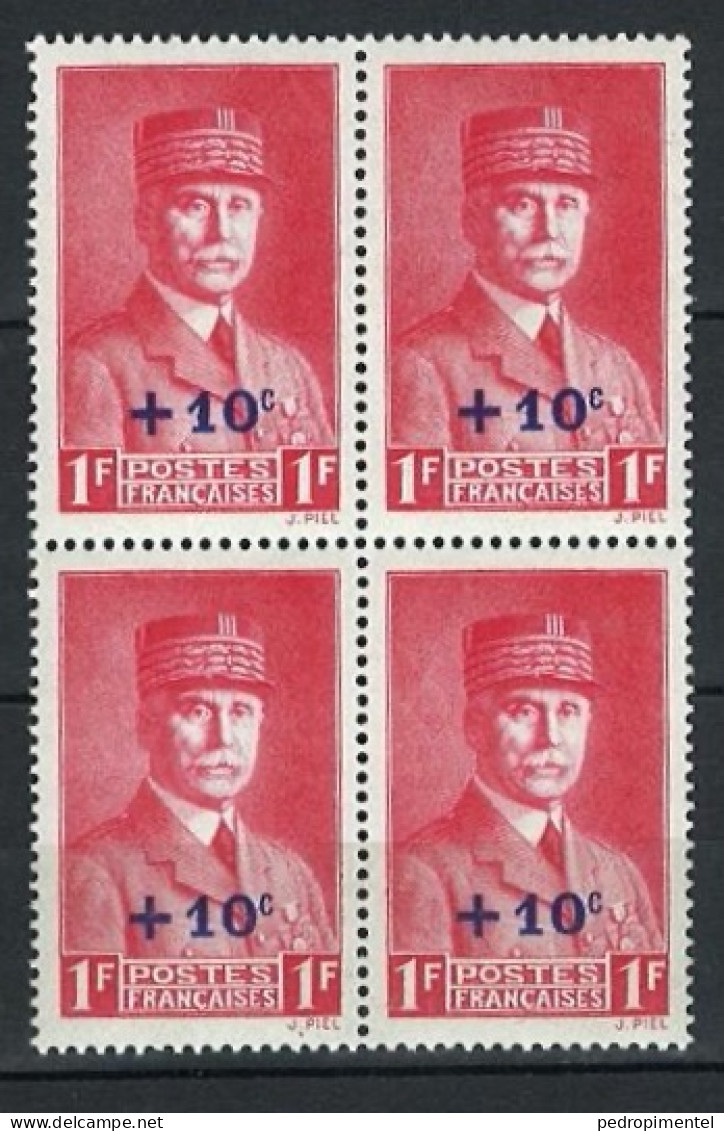 France Stamps | 1941 | Pétain Overprinted 90c | MNH #500 (block Of 4) - Unused Stamps
