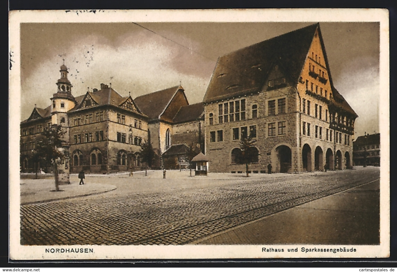AK Nordhausen, Rathaus & Sparkassengebäude  - Nordhausen